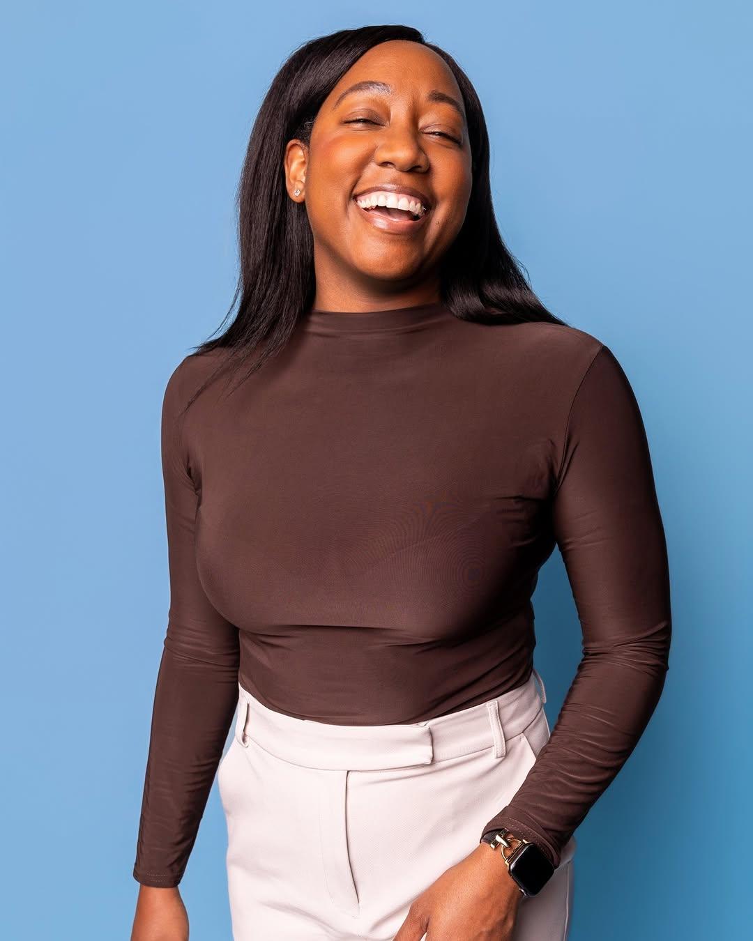 We are all smiles thinking back on our launch party last month! Huge thank you to one of our event sponsors @profeshie for capturing the laughter. Profeshie offers fun and engaging headshots, sure to elevate any corporate party or event! 

#headshots #grandopening #minnesota #photographers #profilephoto #mpls