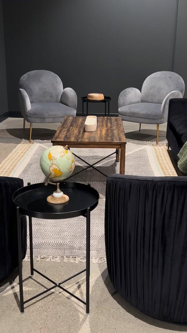 Get ready to tie the knot in style with our luxurious Speakeasy Lounge. The ultimate space for the groom and their crew to prep for the celebration 💎

Book a tour to experience our lavish bride and groom suites at Mill District Event Spaces, designed with your special day in mind!

#groomtobe #groomstyle #speakeasylounge #weddingvenues #minnesota #minneapolis