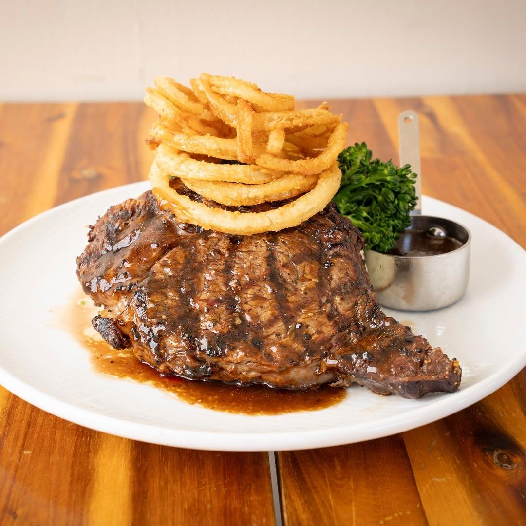 the menu said choose one. we said no. swipe to see why🍴

 #stpetebeach #floridahotel #hotelzamora #stpetersburgflorida #tampabay #stpetefoodie #TampaRestaurants #RooftopBar #tampafoodie #tampabayfoodies #tampafood #stpeterestaurants #stpetefoodies #tamparestaurants #tampabayfoodie